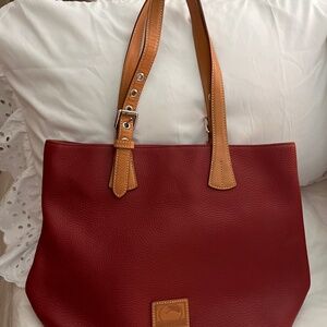 Dooney & Bourke tote bag